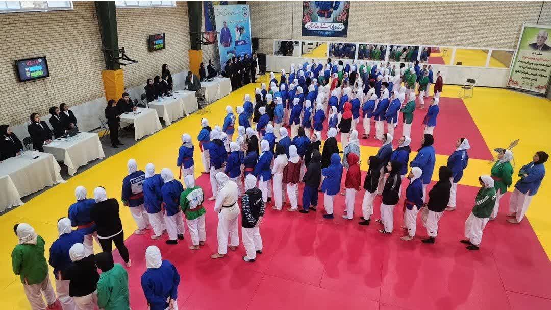 رقابت&zwnj;های ۱۹۸ بانوی کوراش&zwnj;کار در بجنورد آغاز شد 